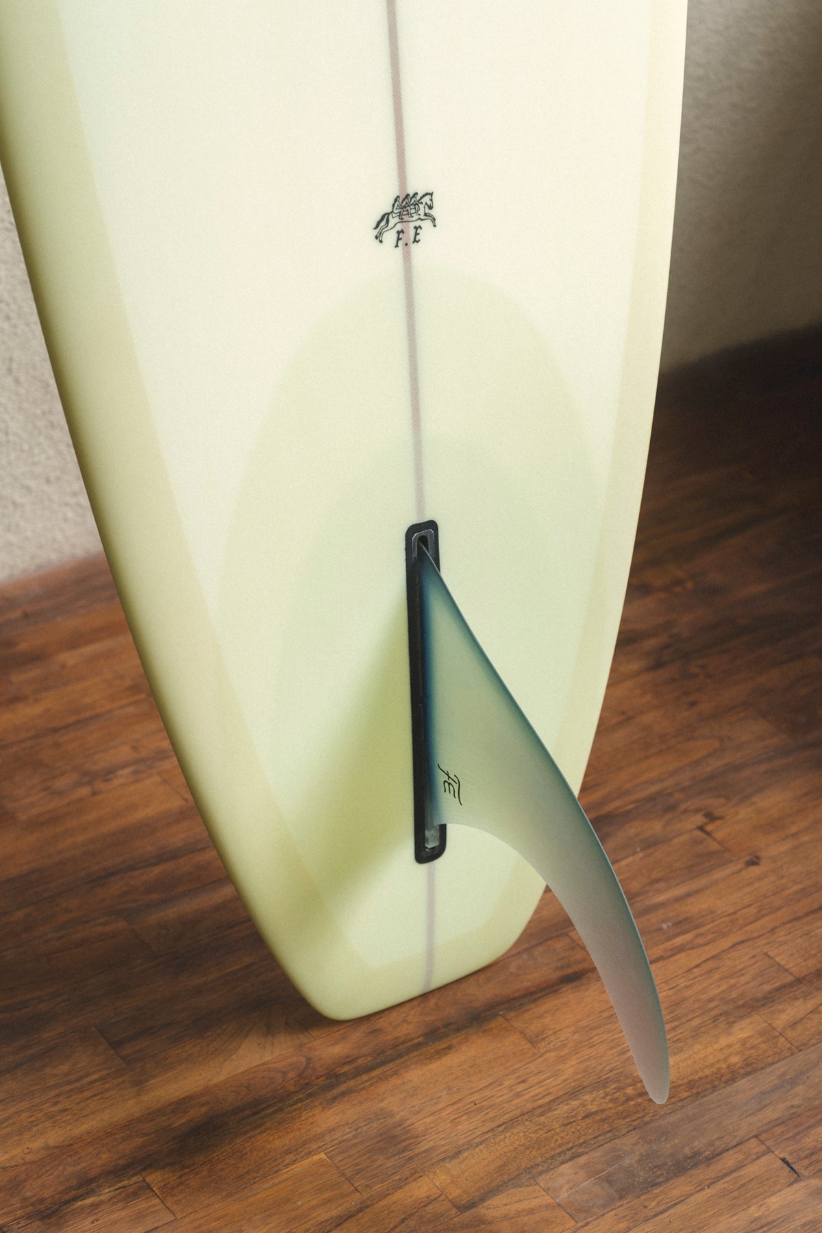 classic longboard squash tail with single fin, longboards for sale in bali
